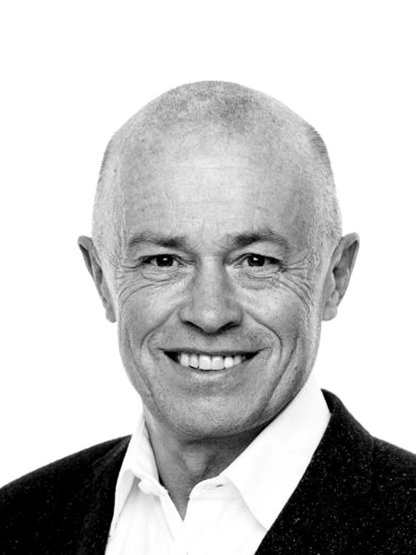 Erik Jæger, Projektudvikling og byggerådgivning